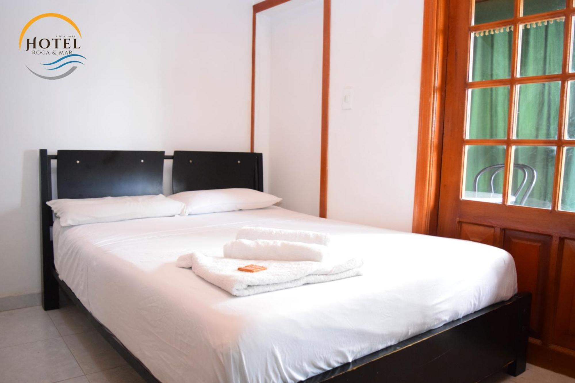 Hotel Roca & Mar Santa Marta  Bagian luar foto